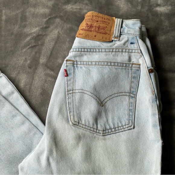 Vintage Levi’s 512 mom jeans - Picture 3 of 8